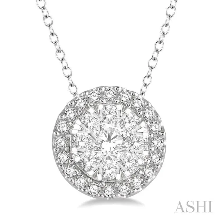 1/3 Ctw Lovebright Round Cut Diamond Pendant in 14K White Gold