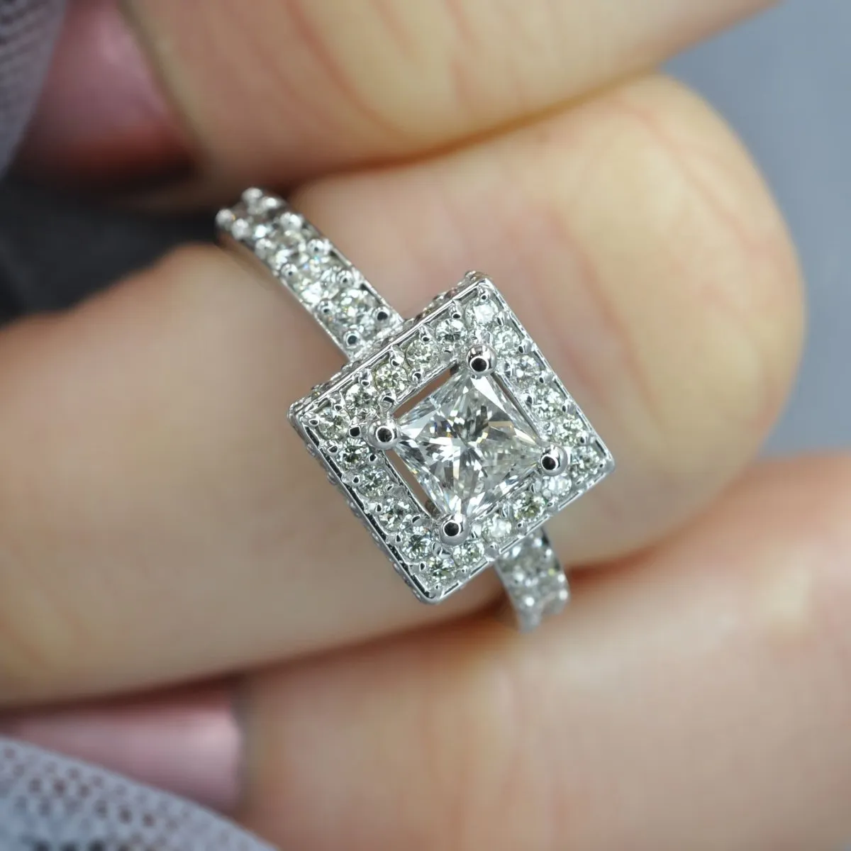 1.35-2.50 CT Round & Princess Cut Diamonds - Engagement Ring