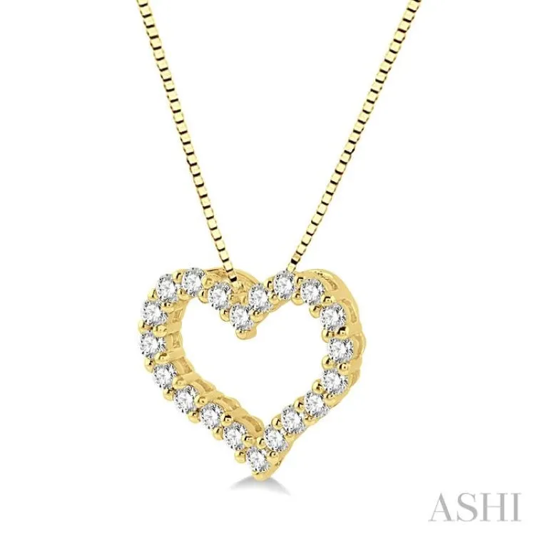 1/4 ctw Heart Charm Round Cut Diamond Pendant With Chain in 14K Yellow Gold