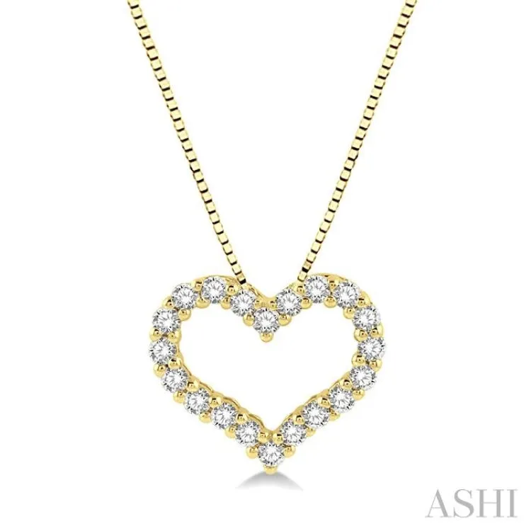 1/4 ctw Heart Charm Round Cut Diamond Pendant With Chain in 14K Yellow Gold