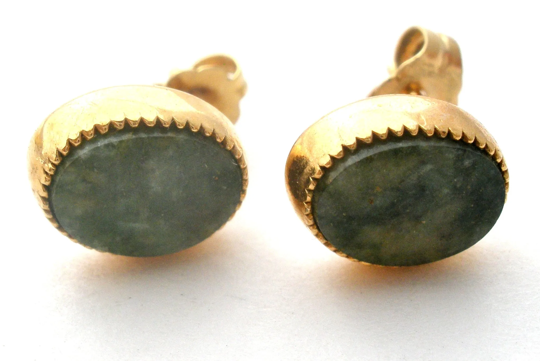 14K Gold Jade Post Earrings Vintage