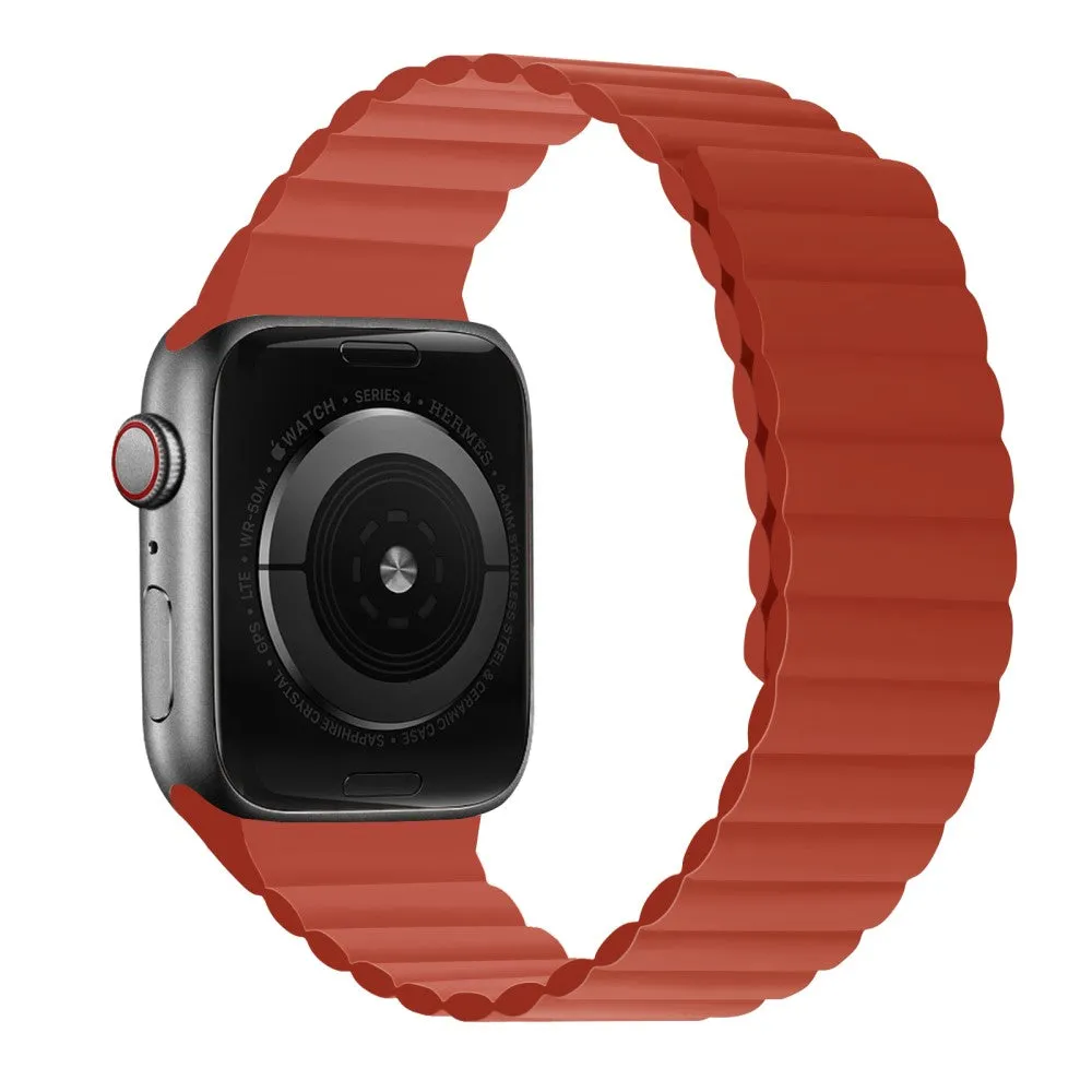 Apple Watch (45mm) dual color silicone watch strap - Red