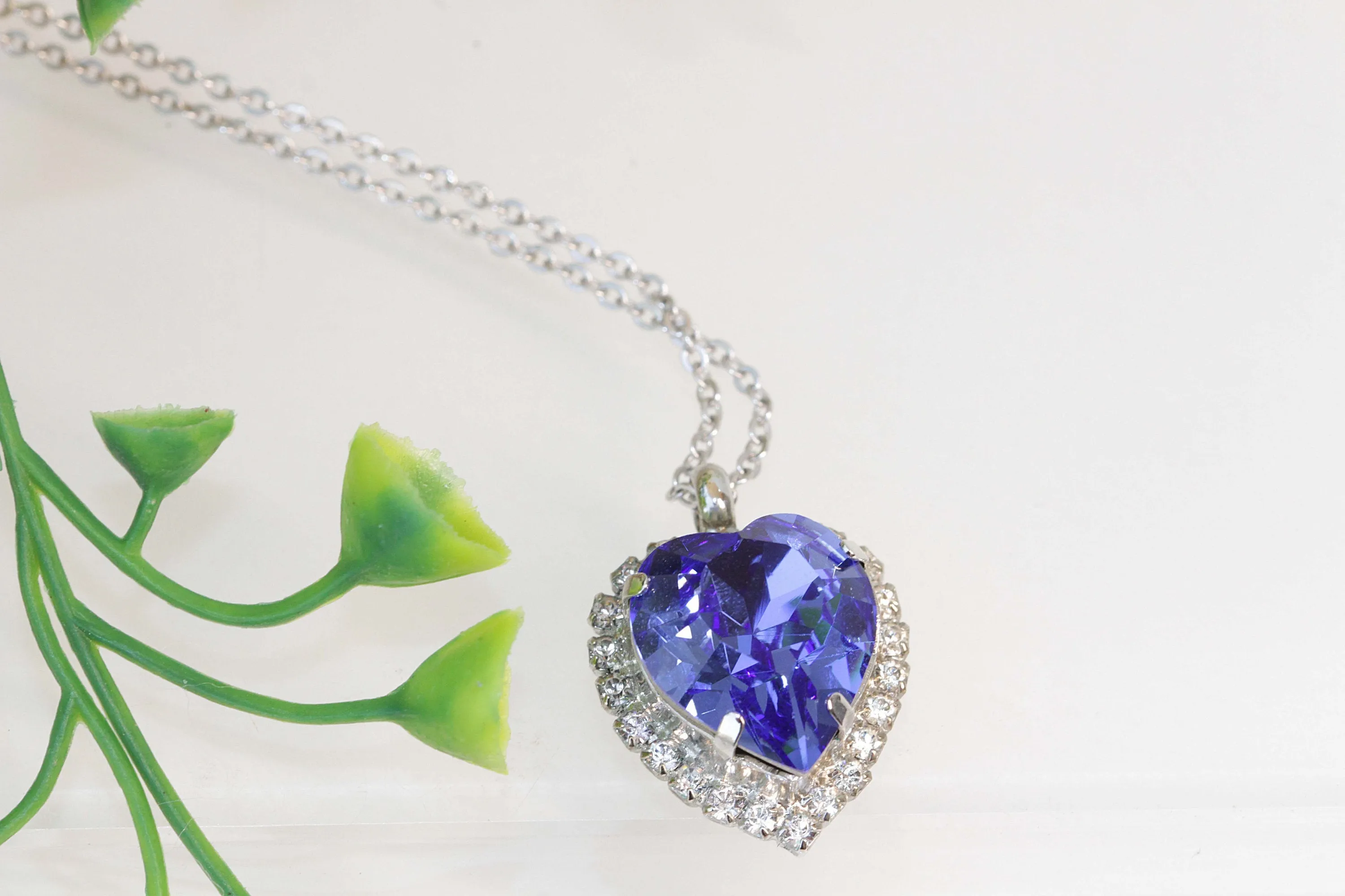 BLUE SAPPHIRE Heart Necklace