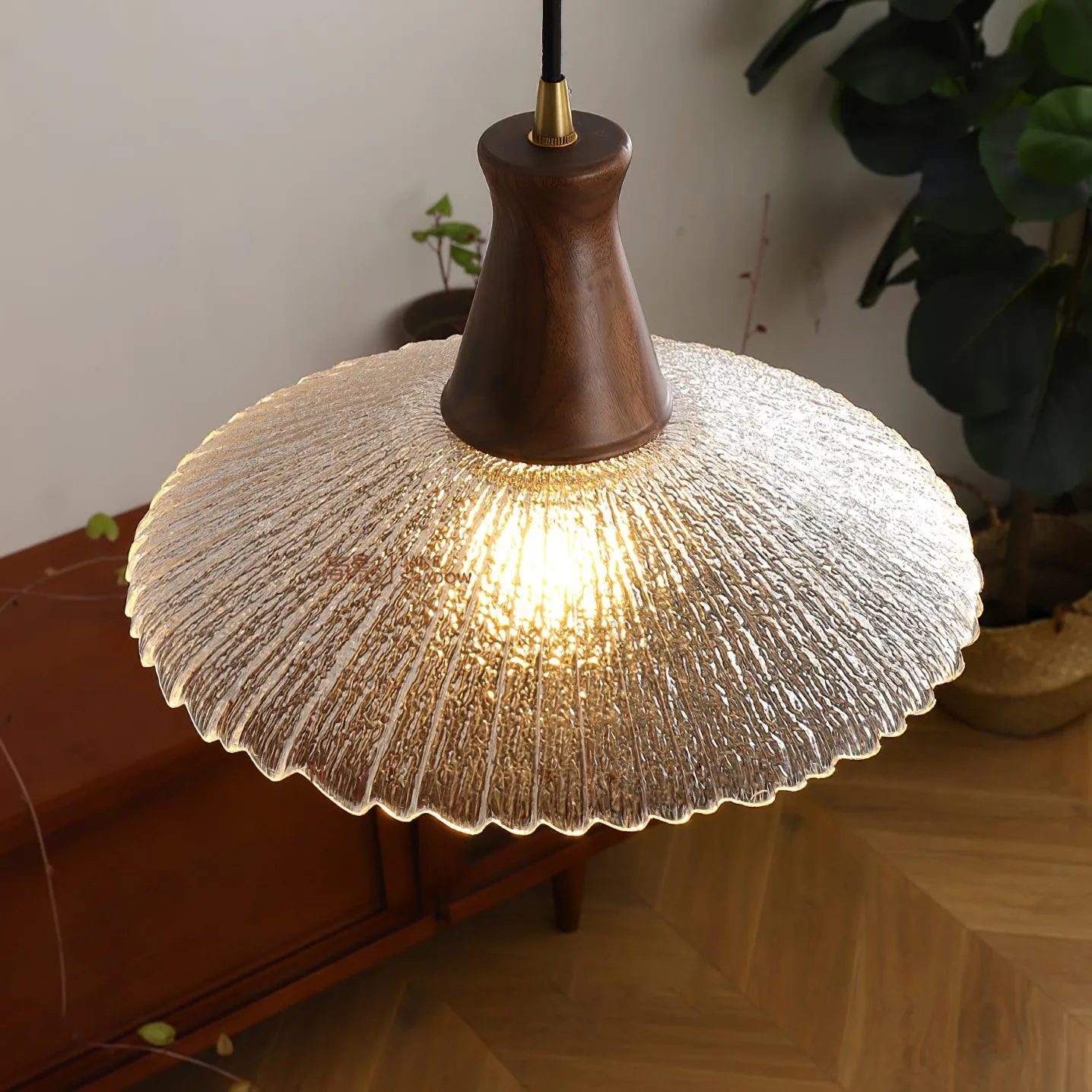 Eikon Pendant Lamp