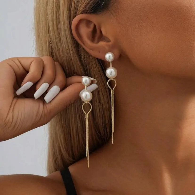 Elizabeth Elegant Pearl Chain Tassel Earrings