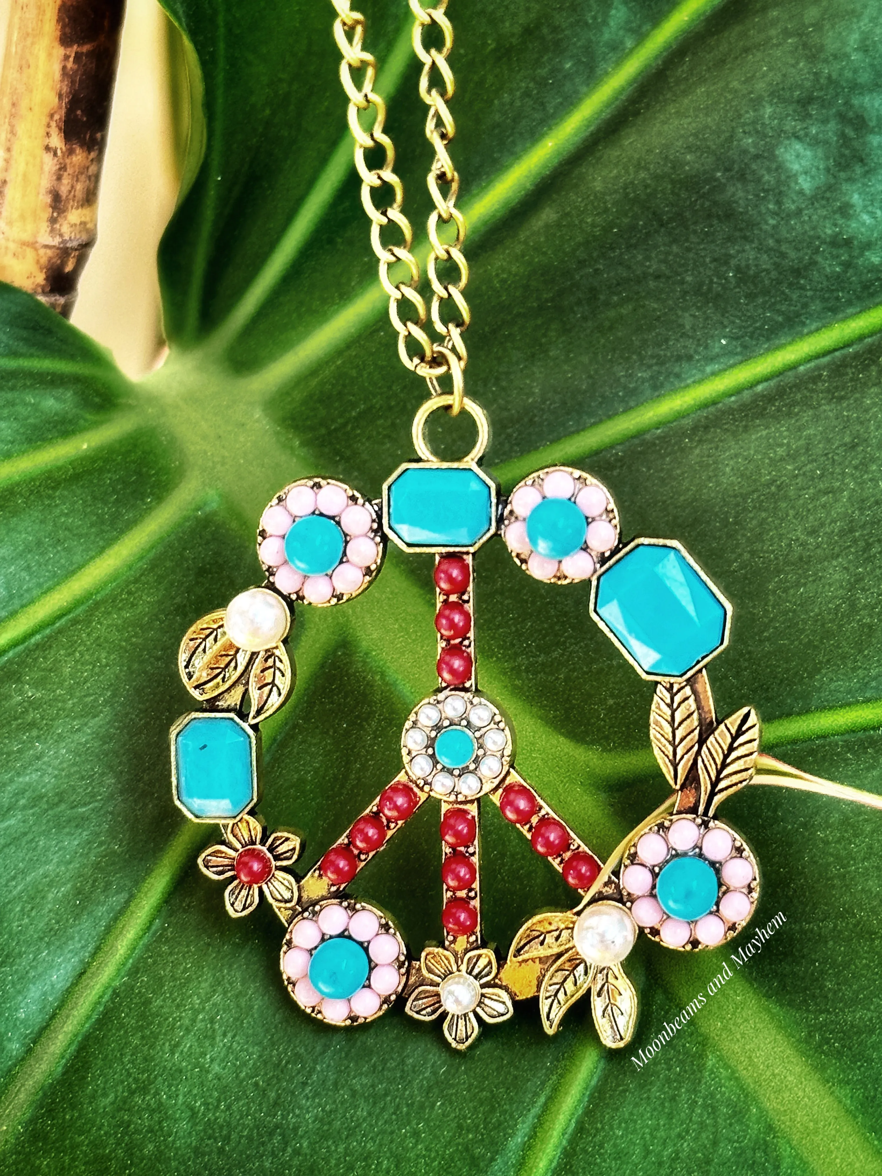 FLOWER CHILD BOHEMIAN NECKLACE