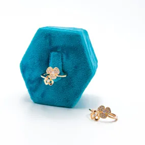 Flower petals toe ring