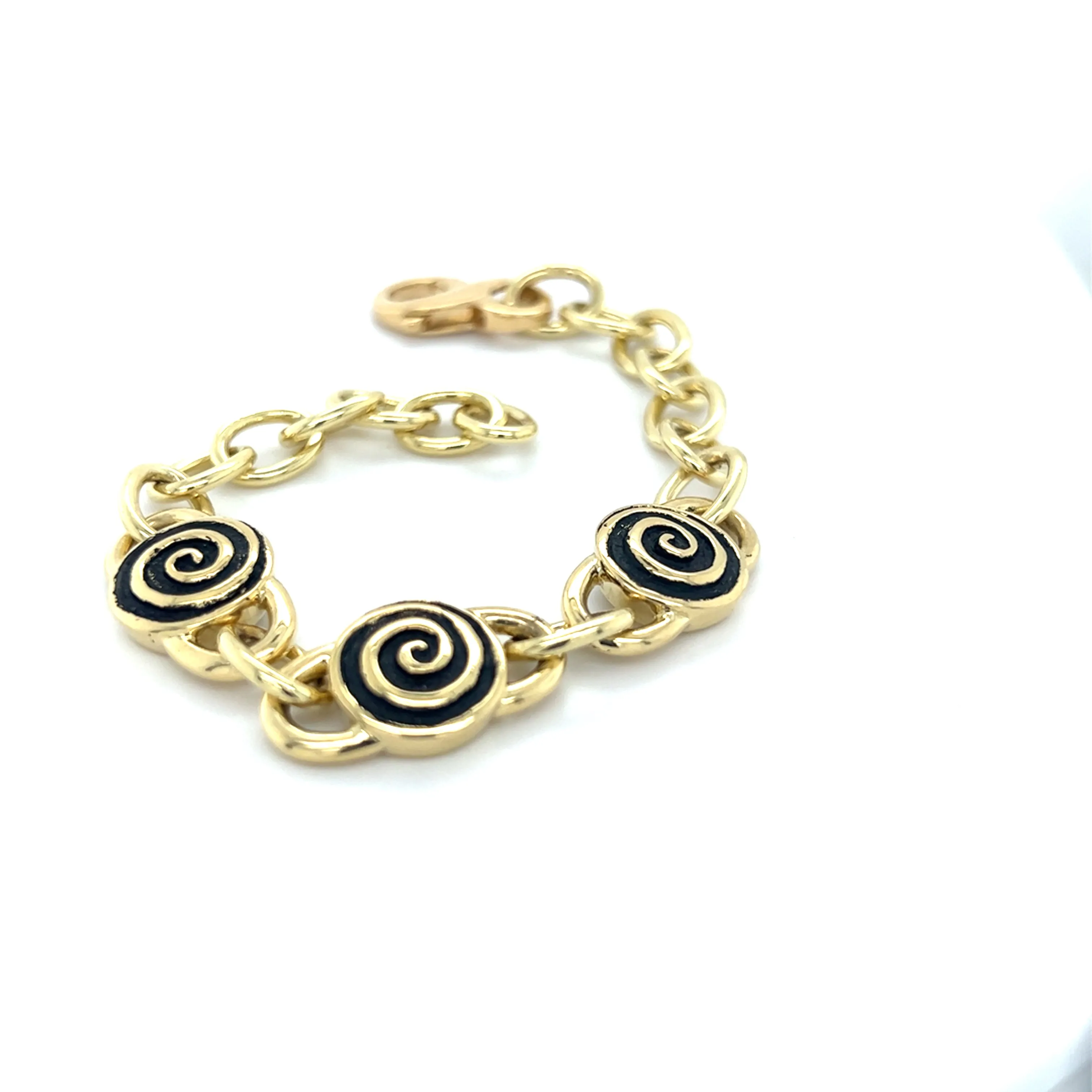 Forever Swirl Bracelet 2