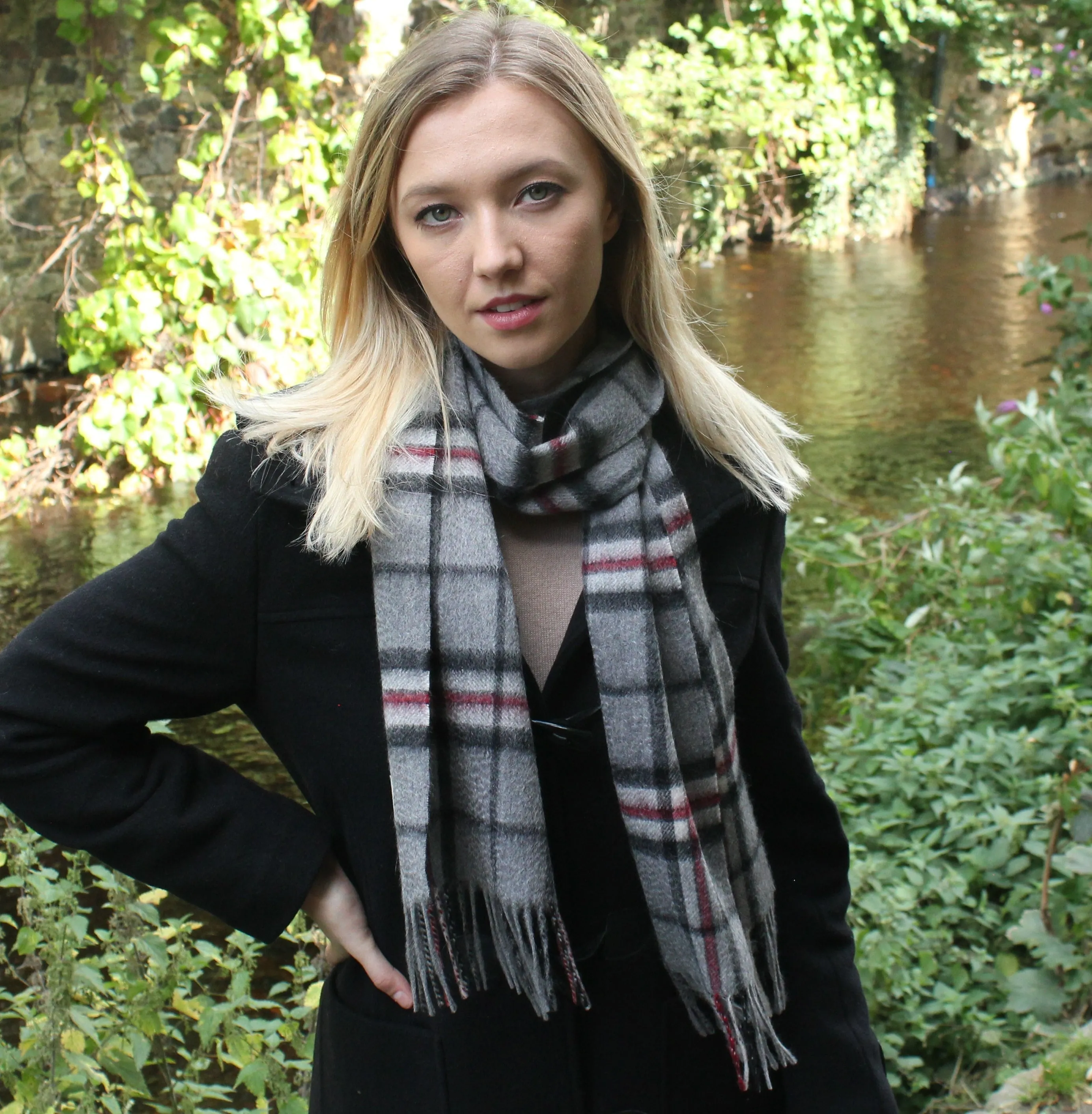 Glenmore 100% Lambswool Tartan Scarf - Thomson Grey