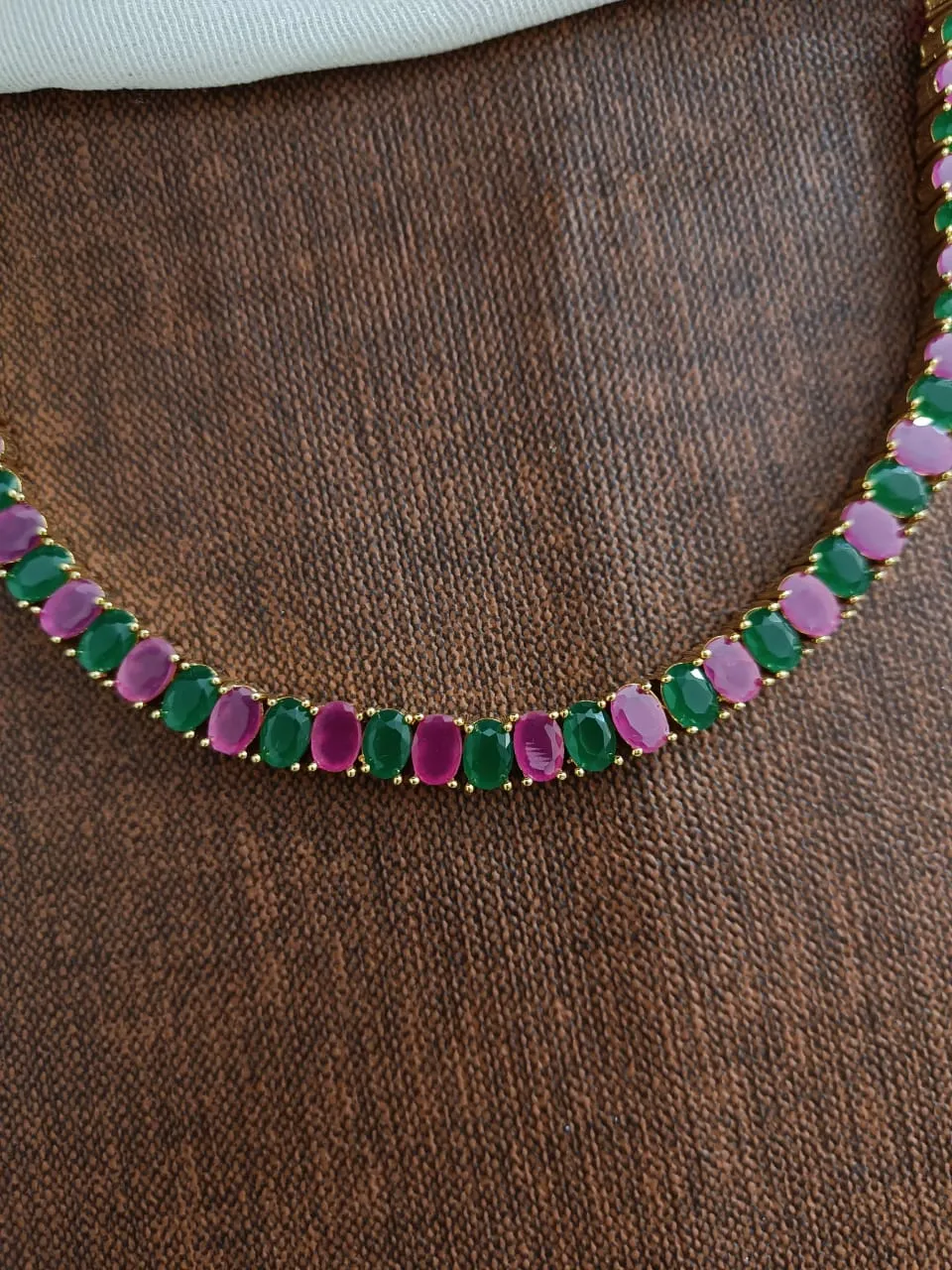 Gold-plated Zircon Necklace Set Having Pink & Green Stones