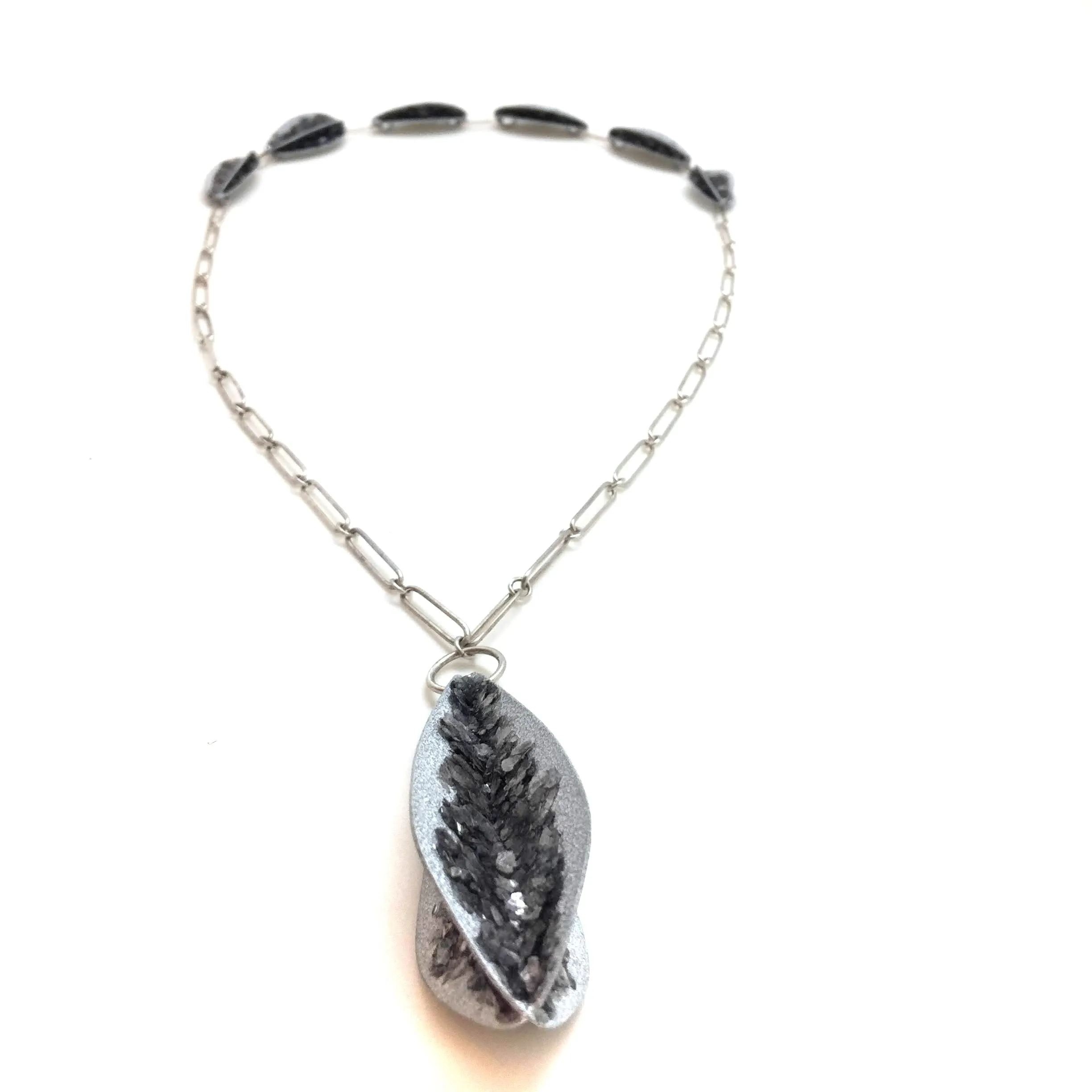 Grey Sliced Mica Necklace