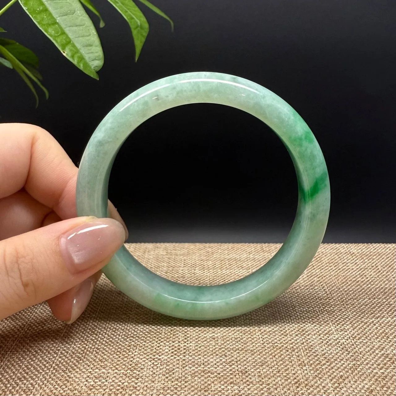 High Genuine Burmese Green Jade Jadeite Bangle Bracelet ( 60.5mm )