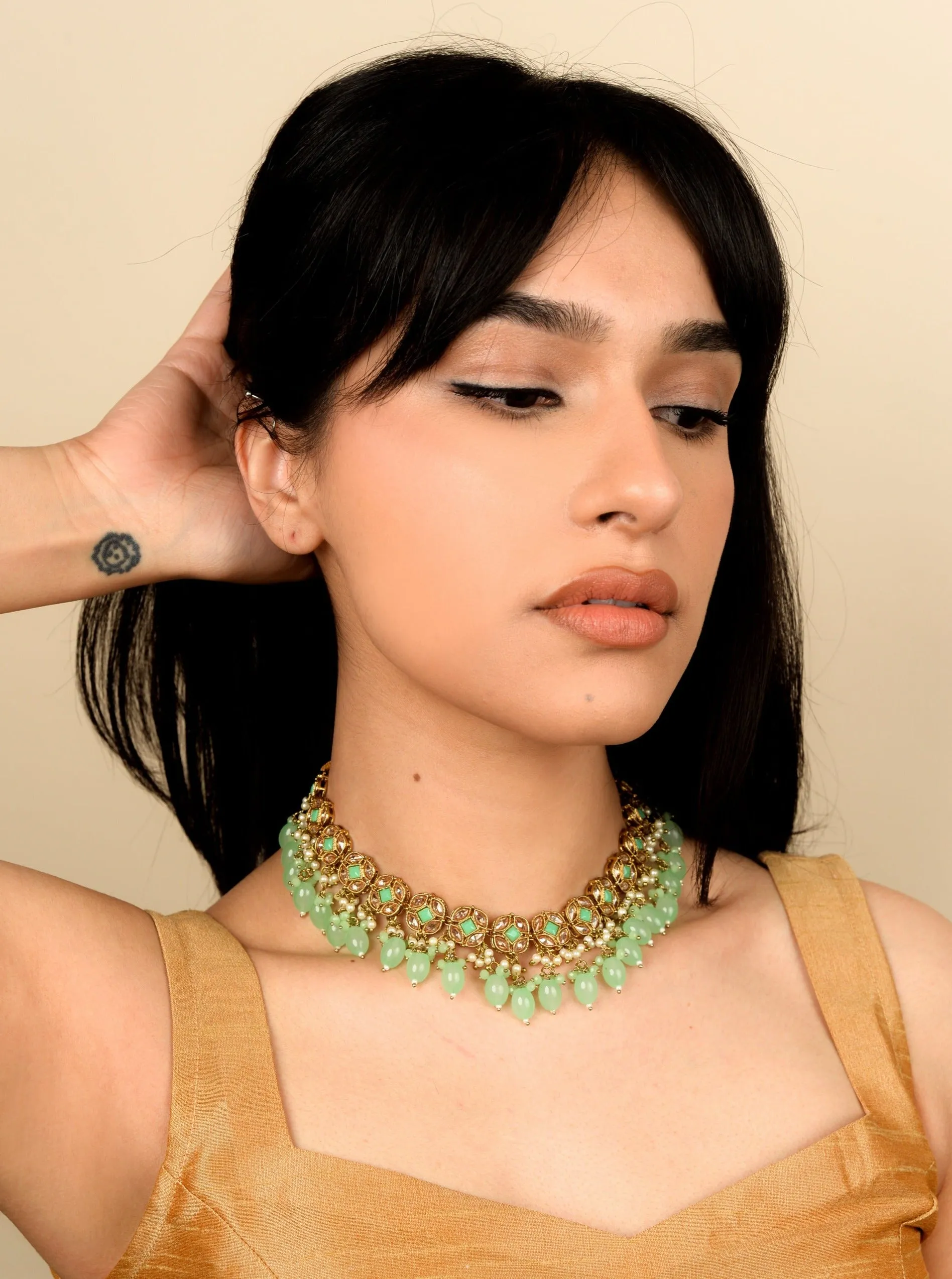 Jade Mother of Pearl Choker