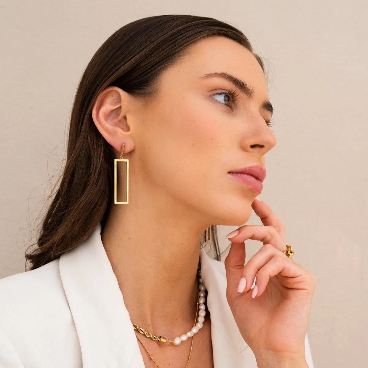 Minimal Rectangle Dangle Earrings - Gold