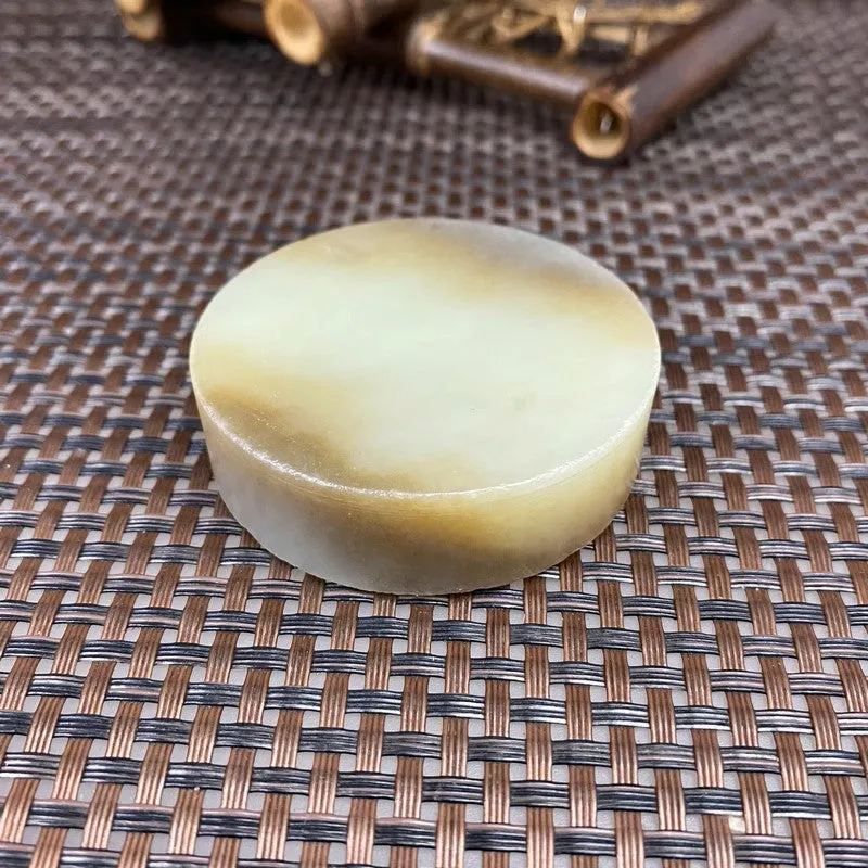 Natural Hetian Jade Rough Nephrite Raw (104g,5.5X1.5cm)