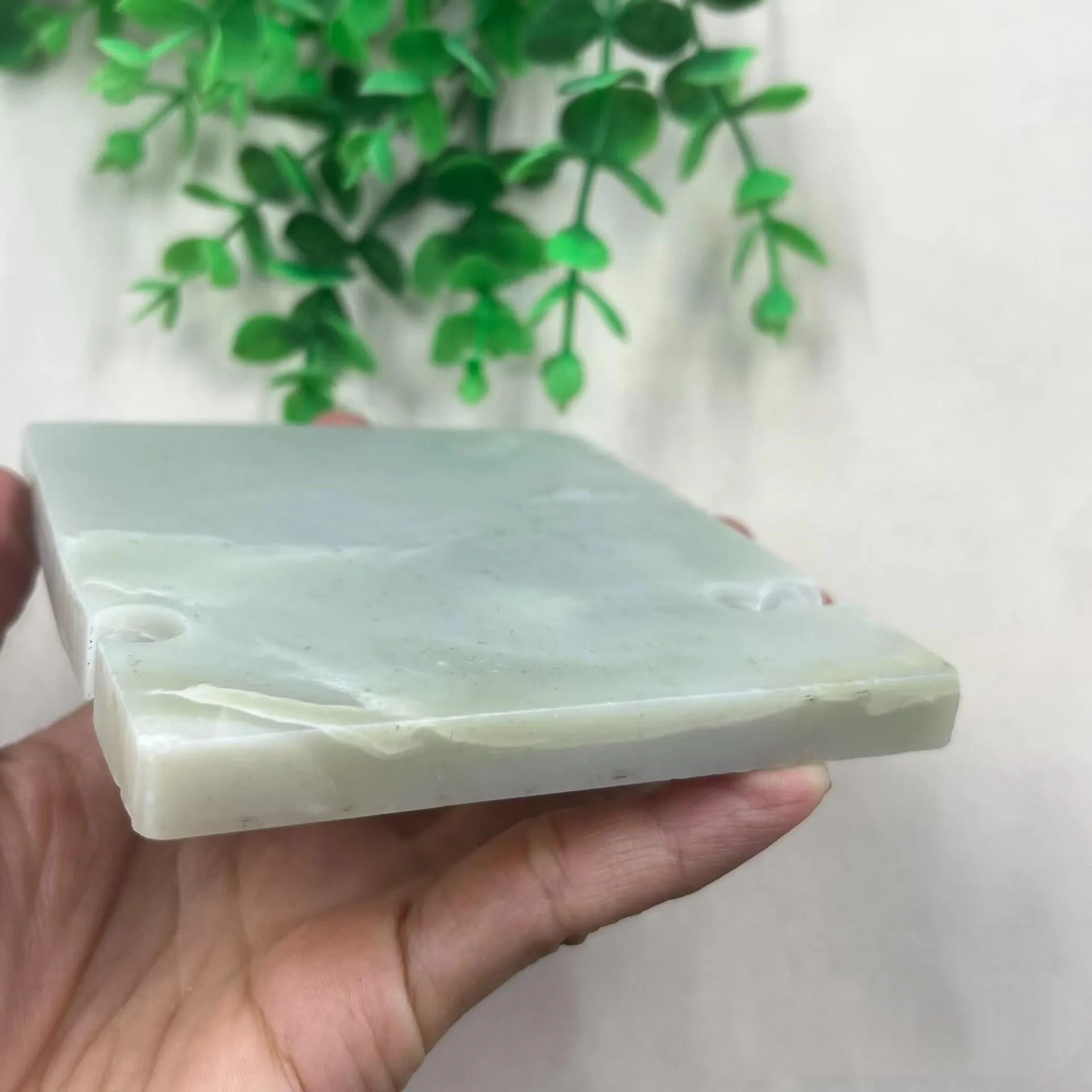 Natural Hetian Jade Rough Nephrite Raw (228g,9.8X8.7X0.9cm)