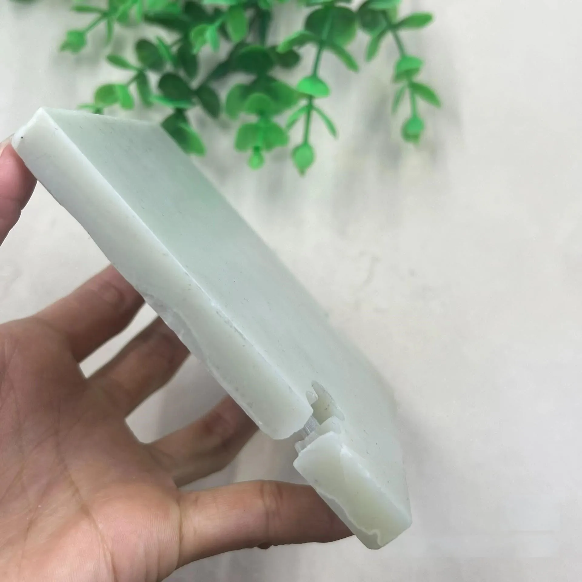 Natural Hetian Jade Rough Nephrite Raw (228g,9.8X8.7X0.9cm)