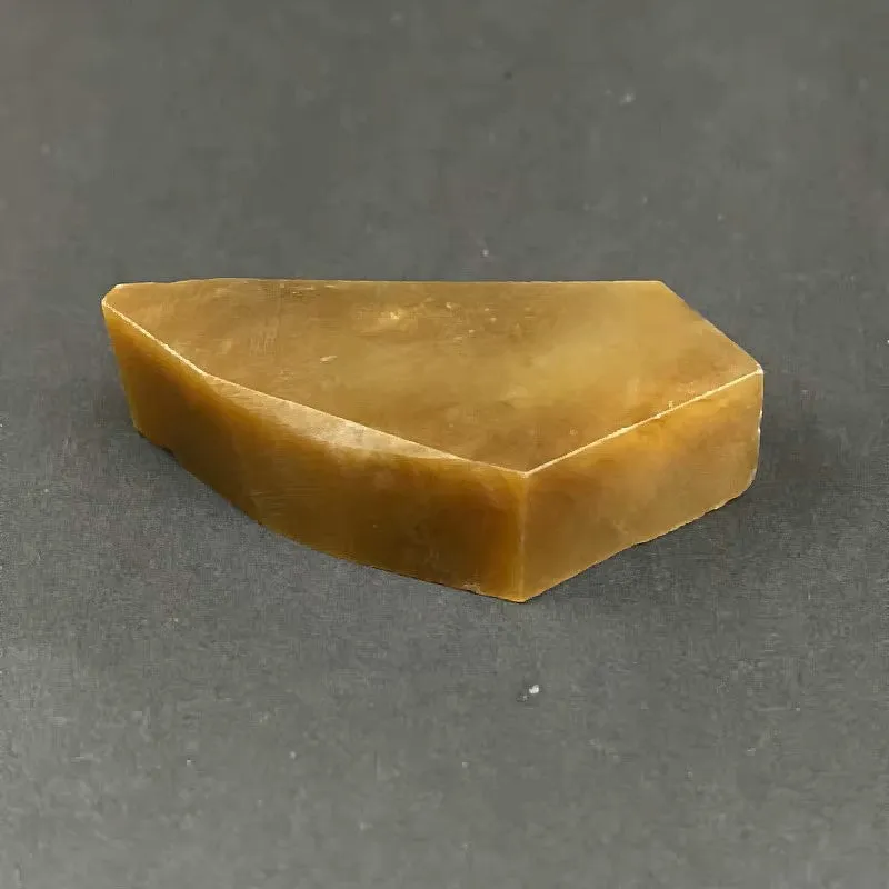 Natural Hetian Jade Rough Nephrite Raw (29g,5.1X2.3X1.2cm)