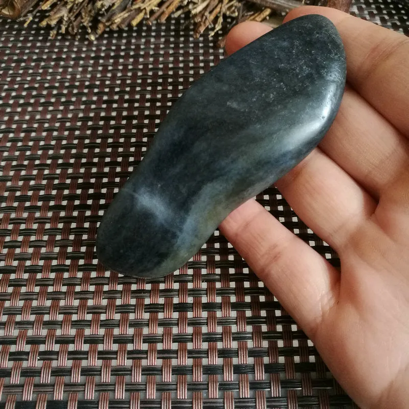 Natural Hetian Jade Rough Nephrite Raw (72g, 9X2.5X1.5cm)