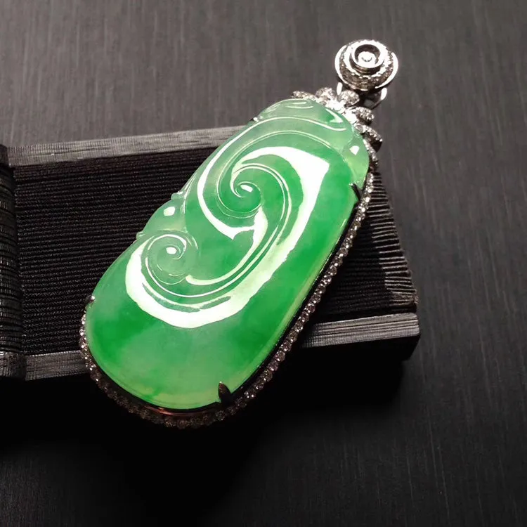 Natural Jade Pendant Jadeite Gold Ruyi Pendant PT332