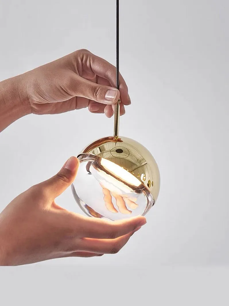 Nordic Simple Globe Pendant Suspension Light in Gold/Rose Gold