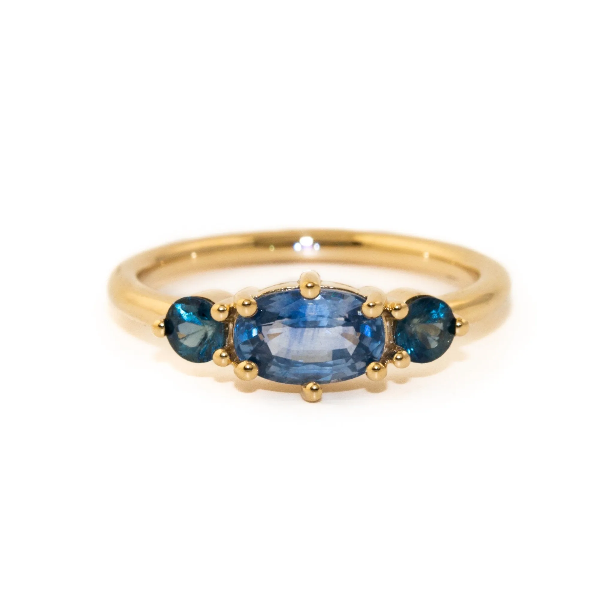 Oval Cut Sri Lankan Sapphire Ring