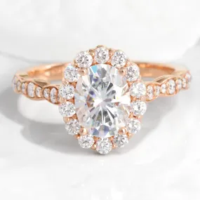 Oval Moissanite Engagement Ring in Luna Halo Diamond Scalloped Band