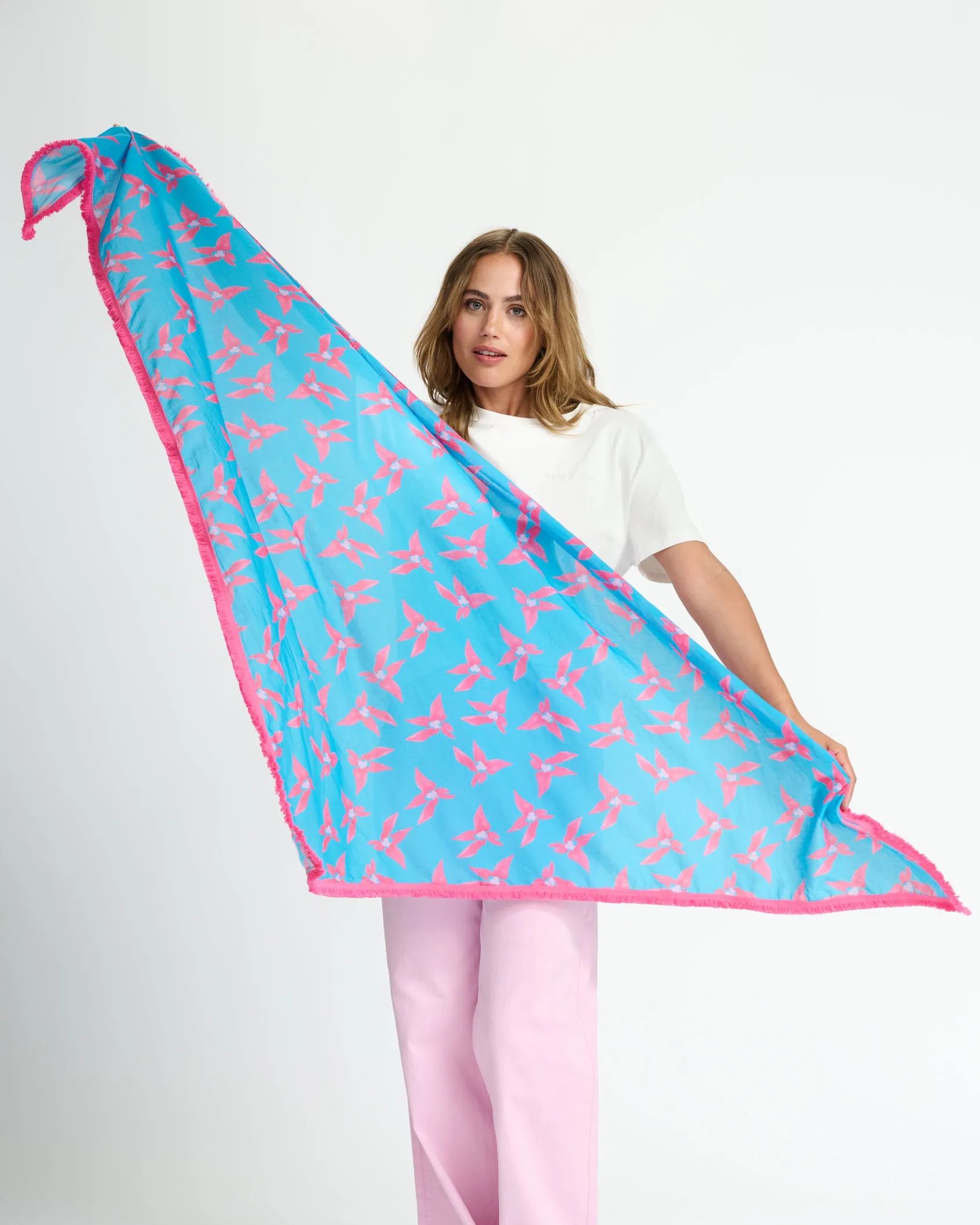 Pom Amsterdam Origami Flower Blue Shawl