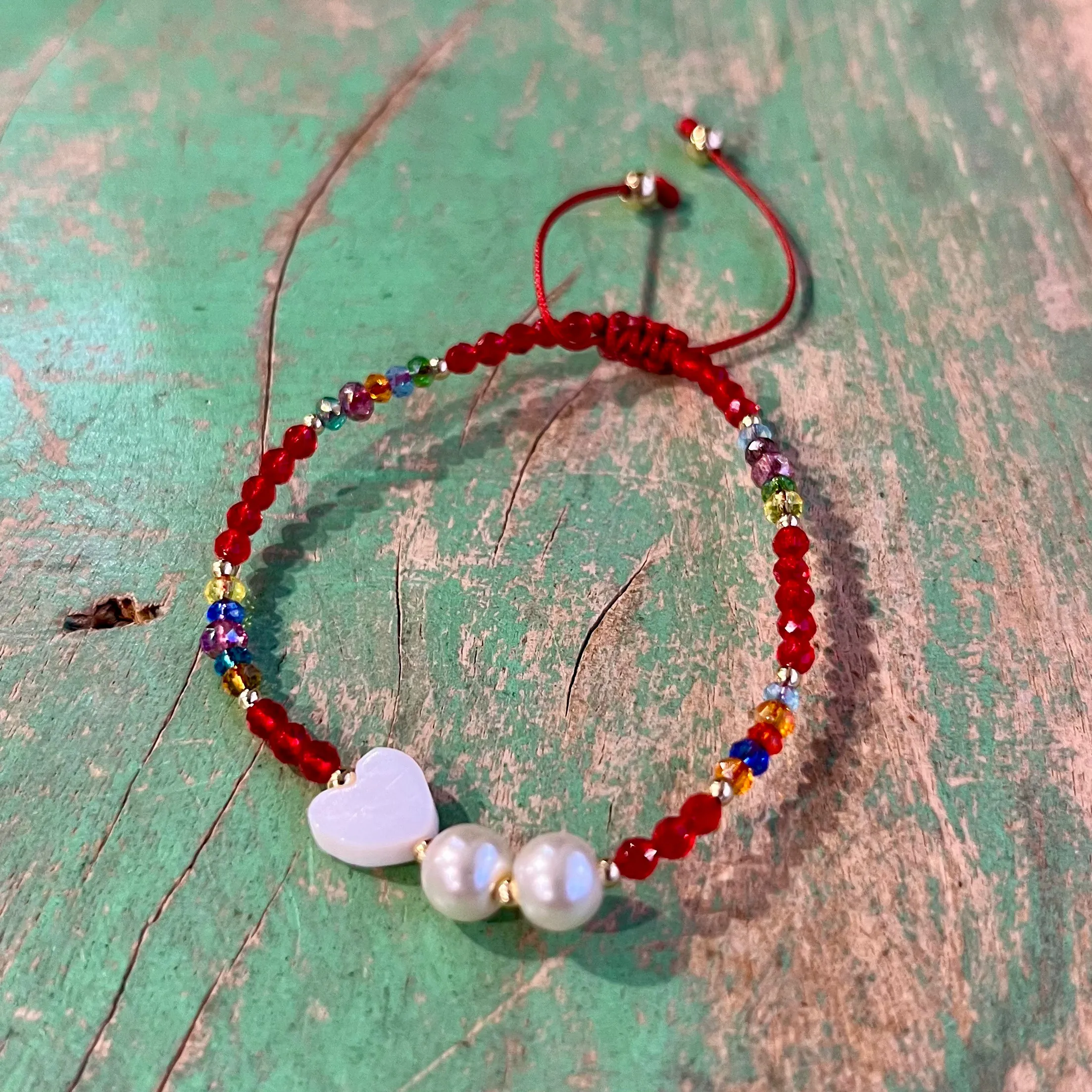 Red Shell Heart Adjustable Bracelet