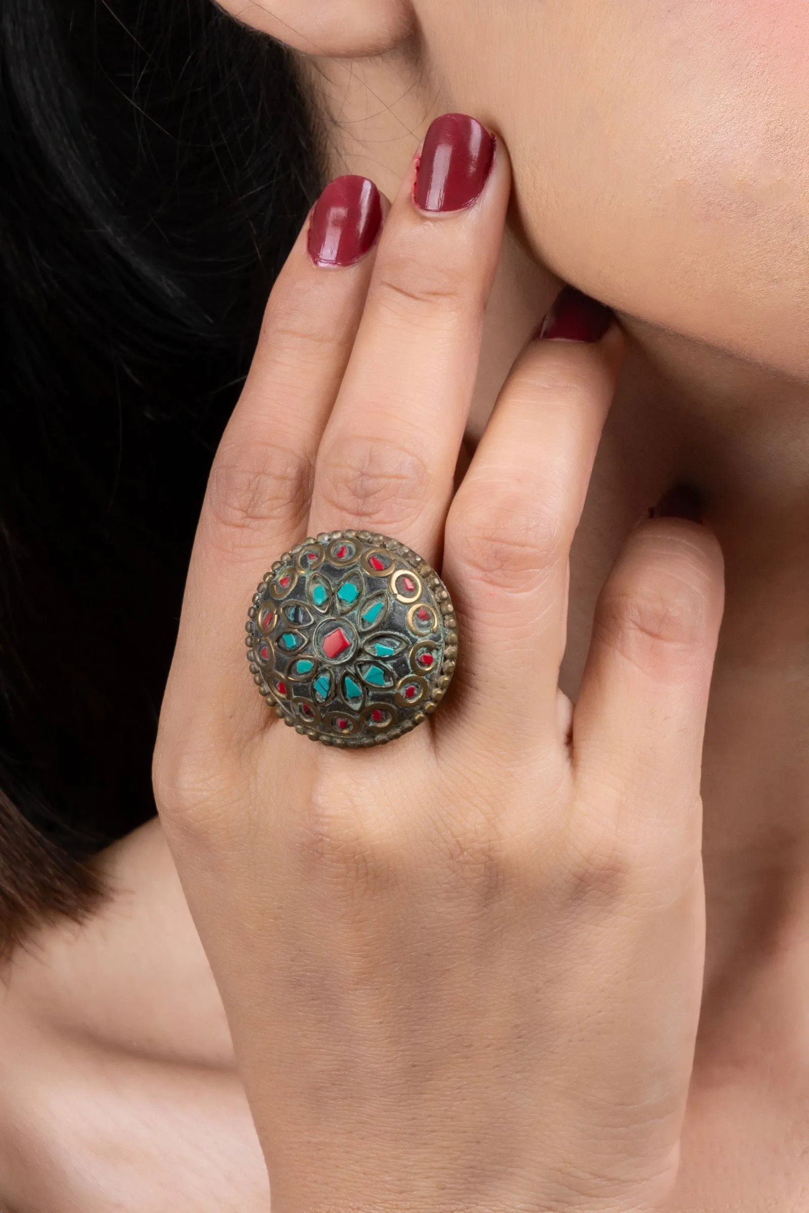 Red Turquoise Blue Tibetan Finger Ring – Bold Color Statement Piece for All Occasions