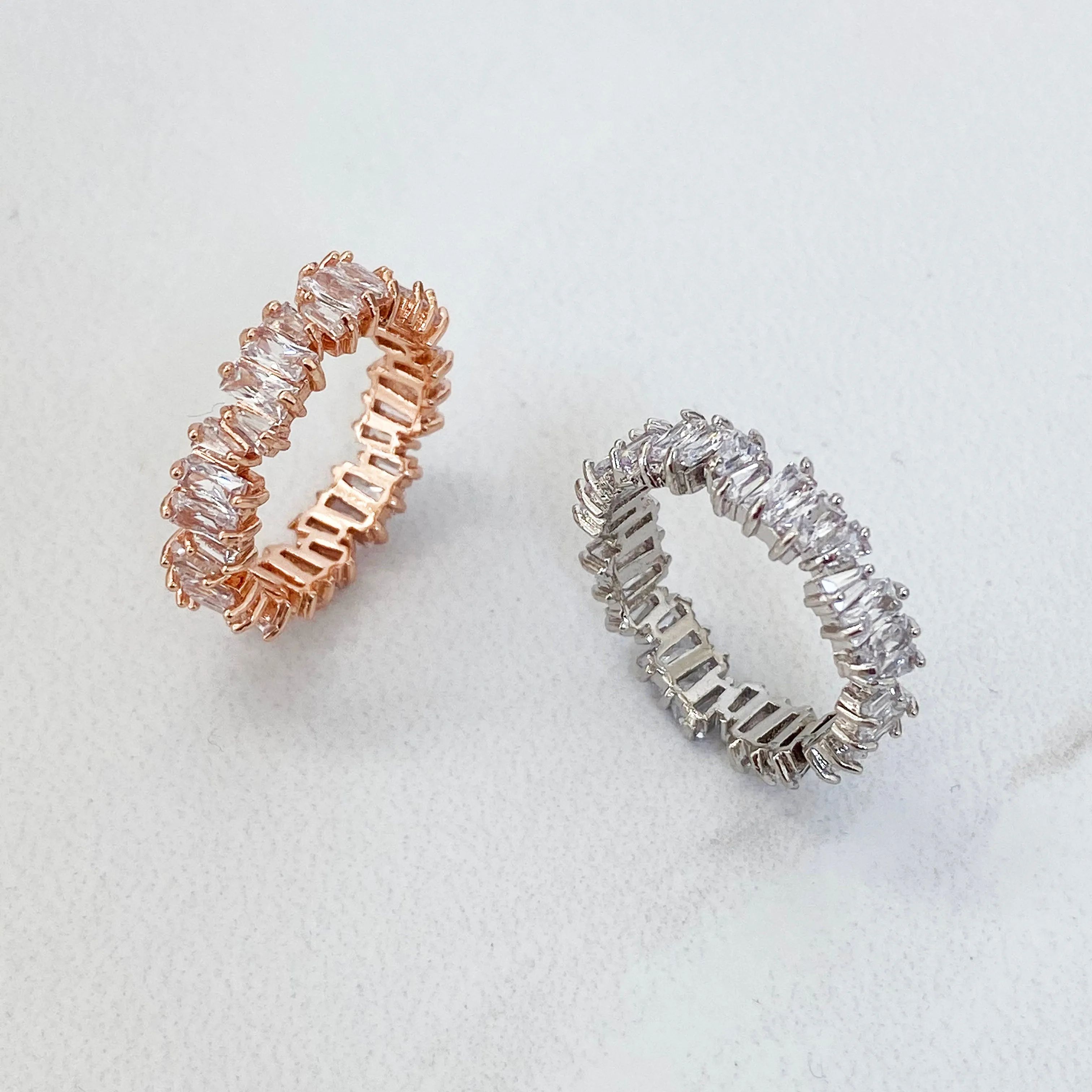 RIRI Cubic Zirconia Ring (Rose Gold & White Gold)