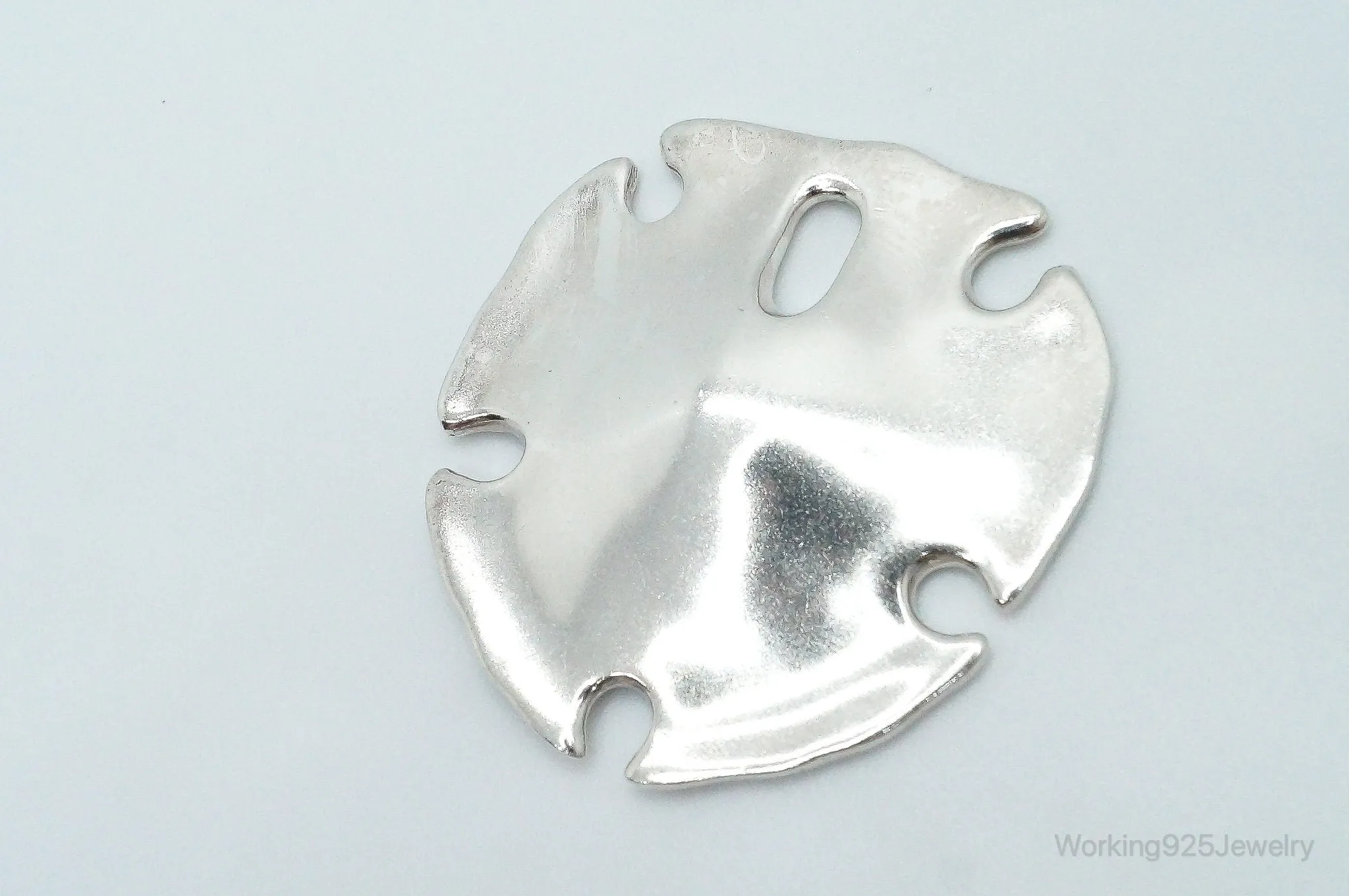 RLM Studios Robert Lee Morris Large Sand Dollar Sterling Silver Pendant