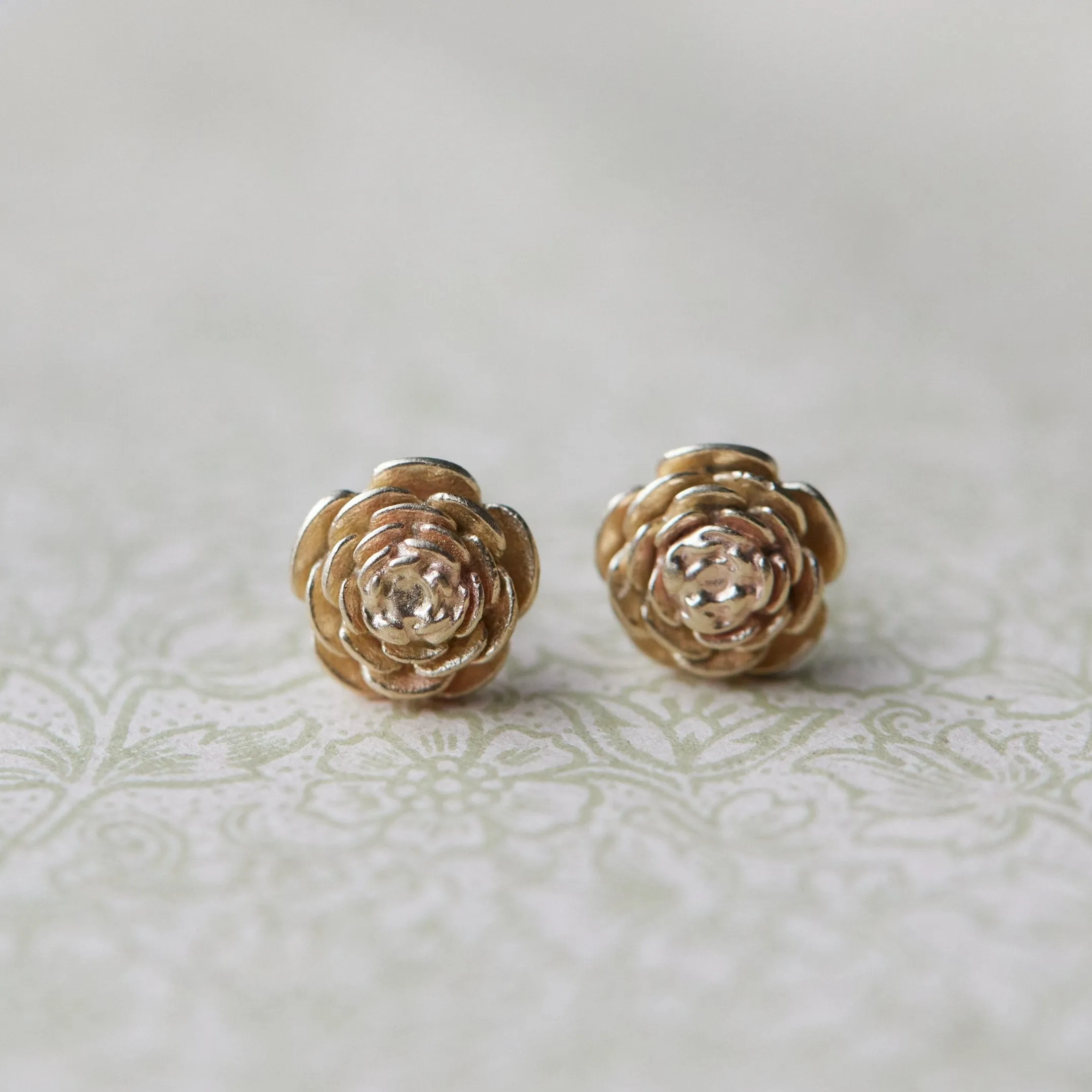 Rose Garden Studs