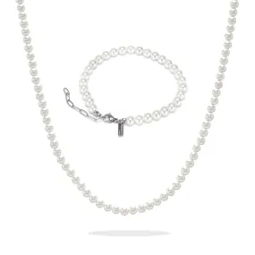 The Classic Pearl Set