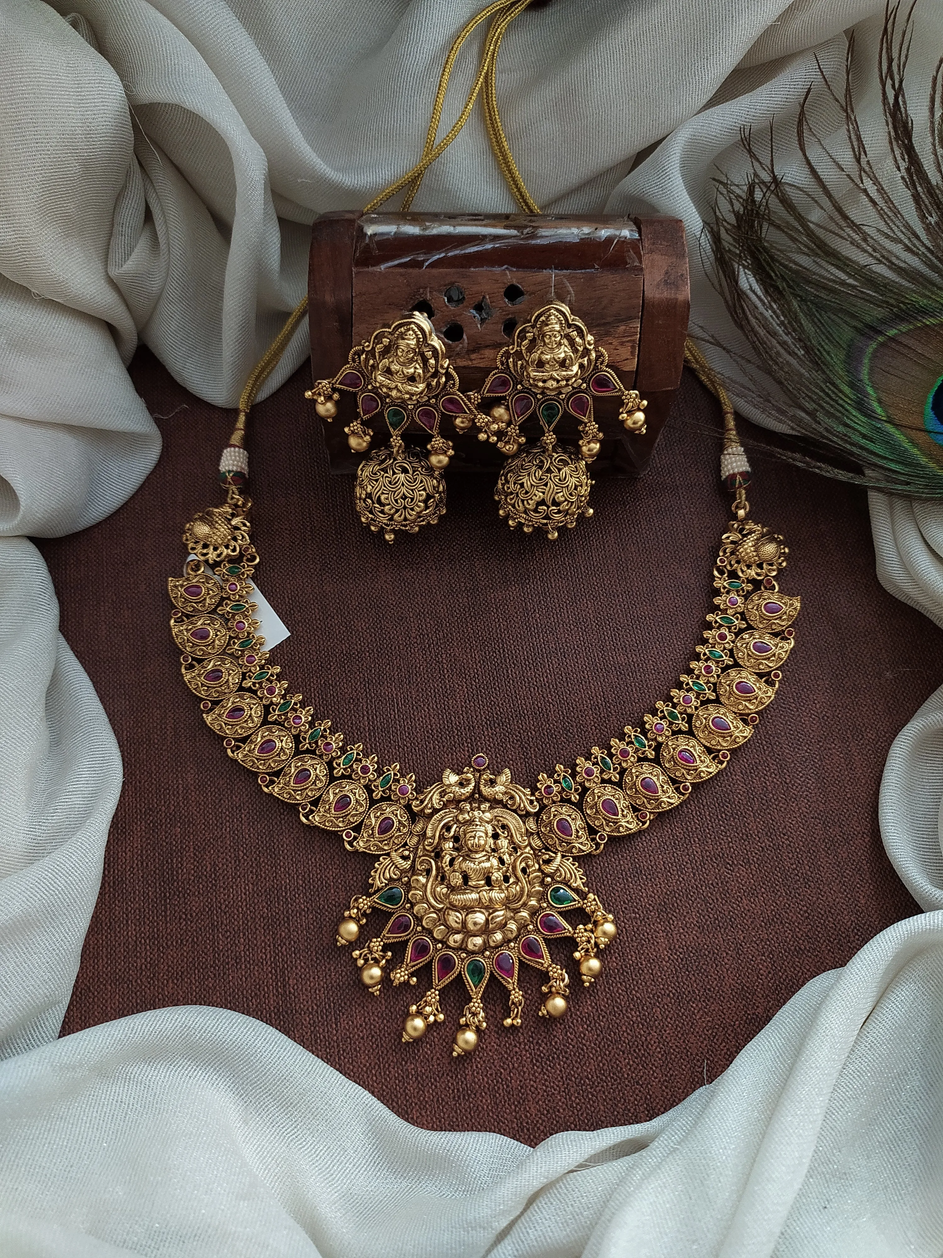 Traditional Design Antique Lakshmi Mango Necklace Set