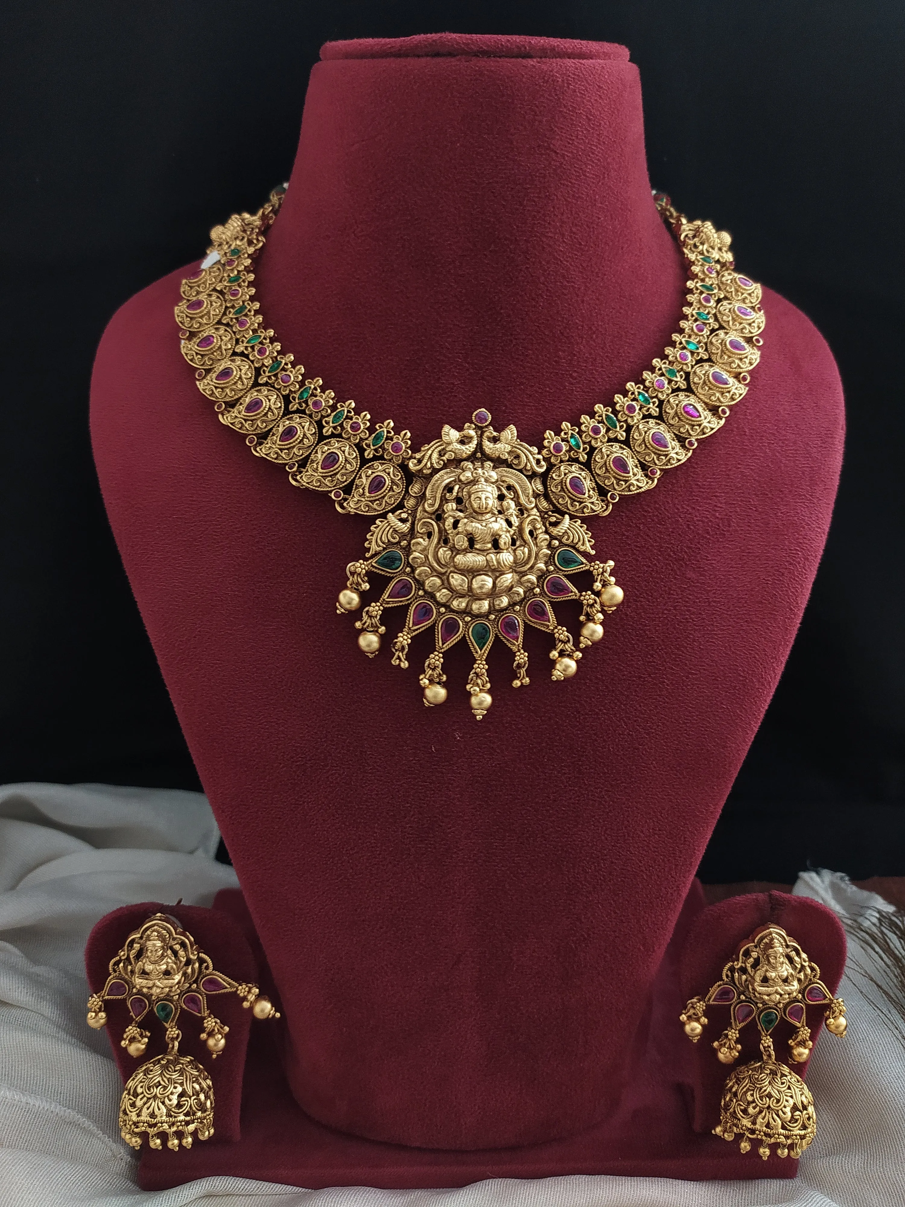 Traditional Design Antique Lakshmi Mango Necklace Set