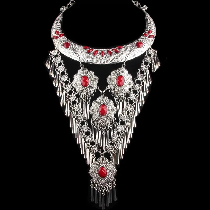 Women necklaces pendants Yunnan exaggeration Ethnic style Classic pendants Retro Miao silver collars jewelry