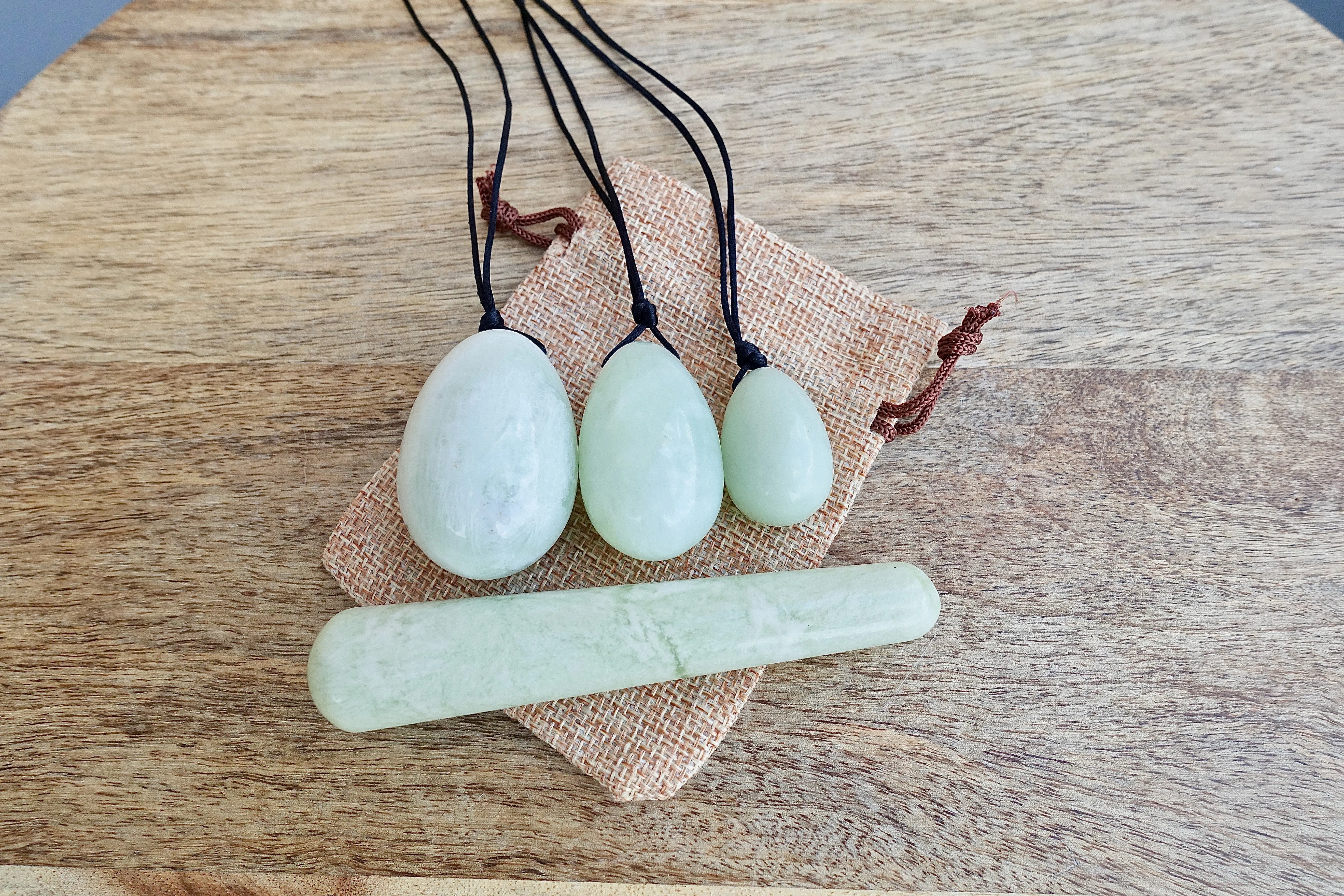 Xinshan Jade Yoni Eggs Set and Massage Wand