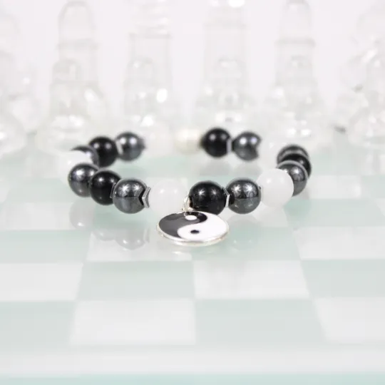 Yin-Yang Bead Bracelet